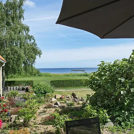 Two-bedroom Holiday In 4 Svaneke